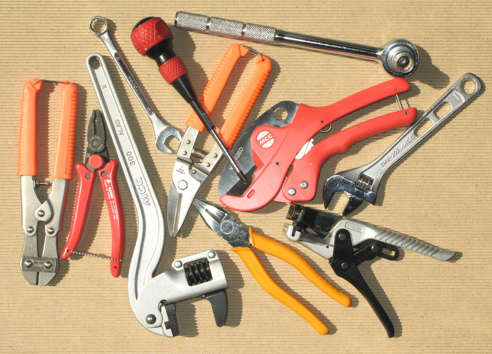 Hand Tools by M338 is licensed under Public Domain \(http://commons.wikimedia.org/wiki/File:Hand\_tools.jpg\)